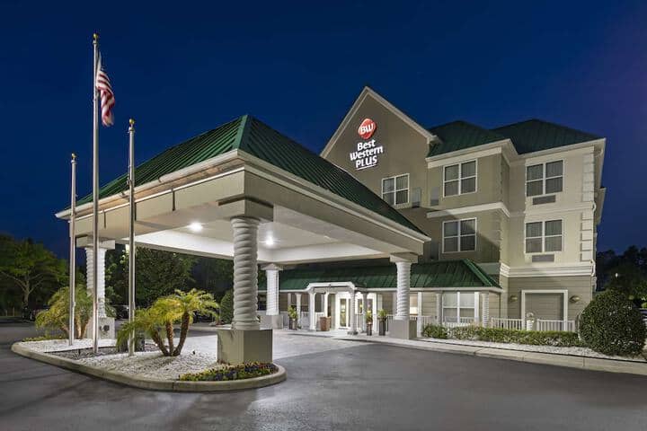 Hotel 39 of 40